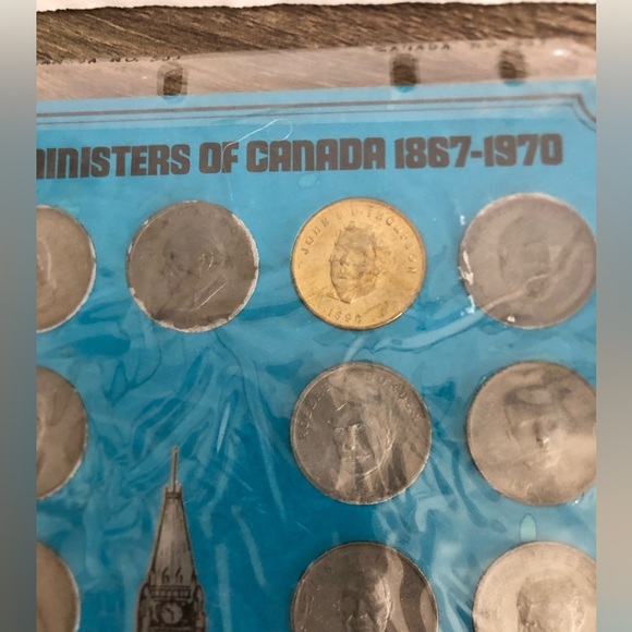 Vtg Shell Canada Collectible Prime Ministers Coin Set - Picture 4 of 8
